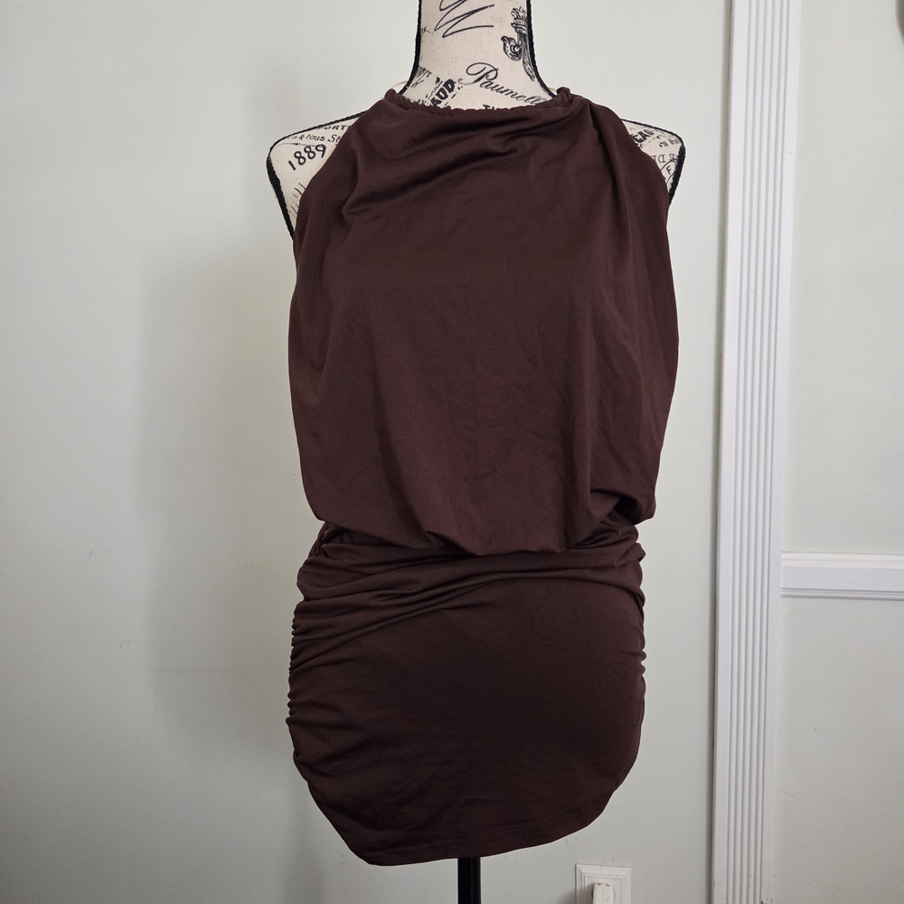Elegant Brown Sleeveless Dress